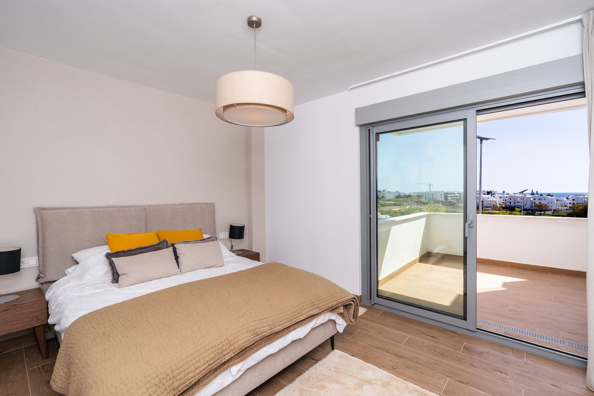 Appartement te koop in Estepona | 2 slaapkamers H5364157