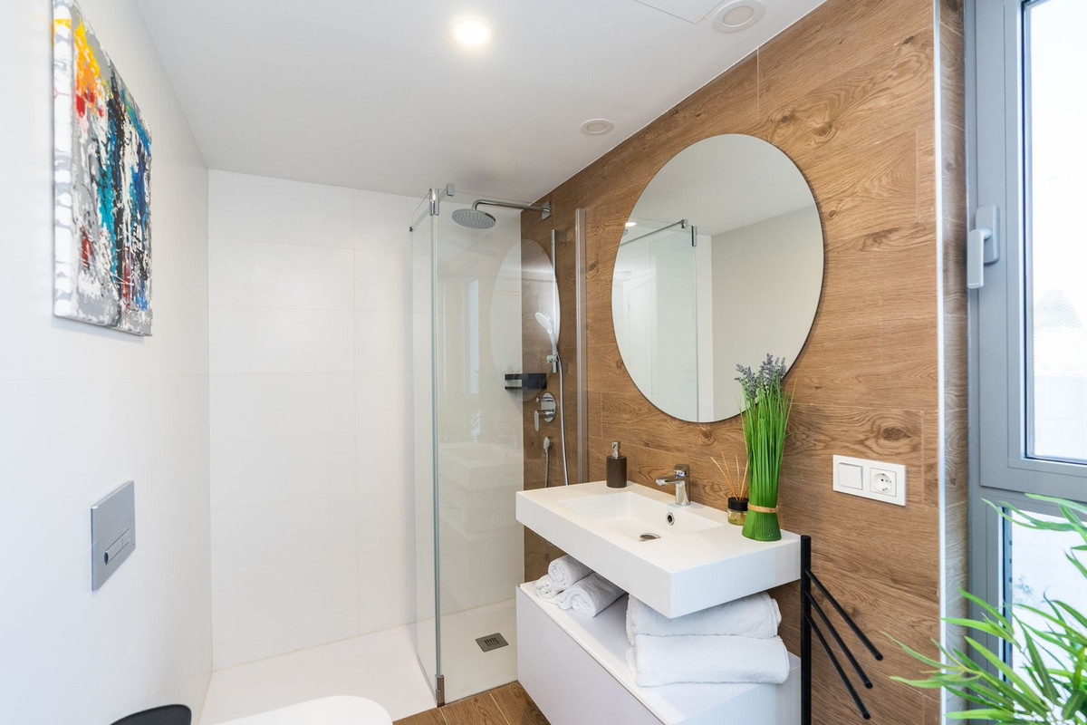 Appartement te koop in Estepona | 2 slaapkamers H5364157