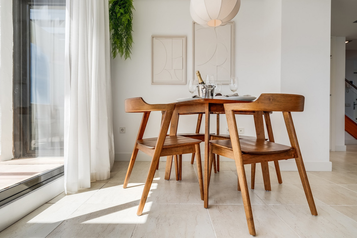 Appartement te koop in Estepona | 2 slaapkamers H5364298