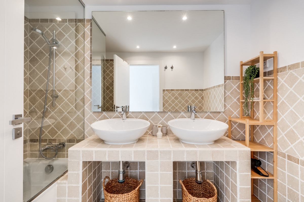 Appartement te koop in Estepona | 2 slaapkamers H5364298