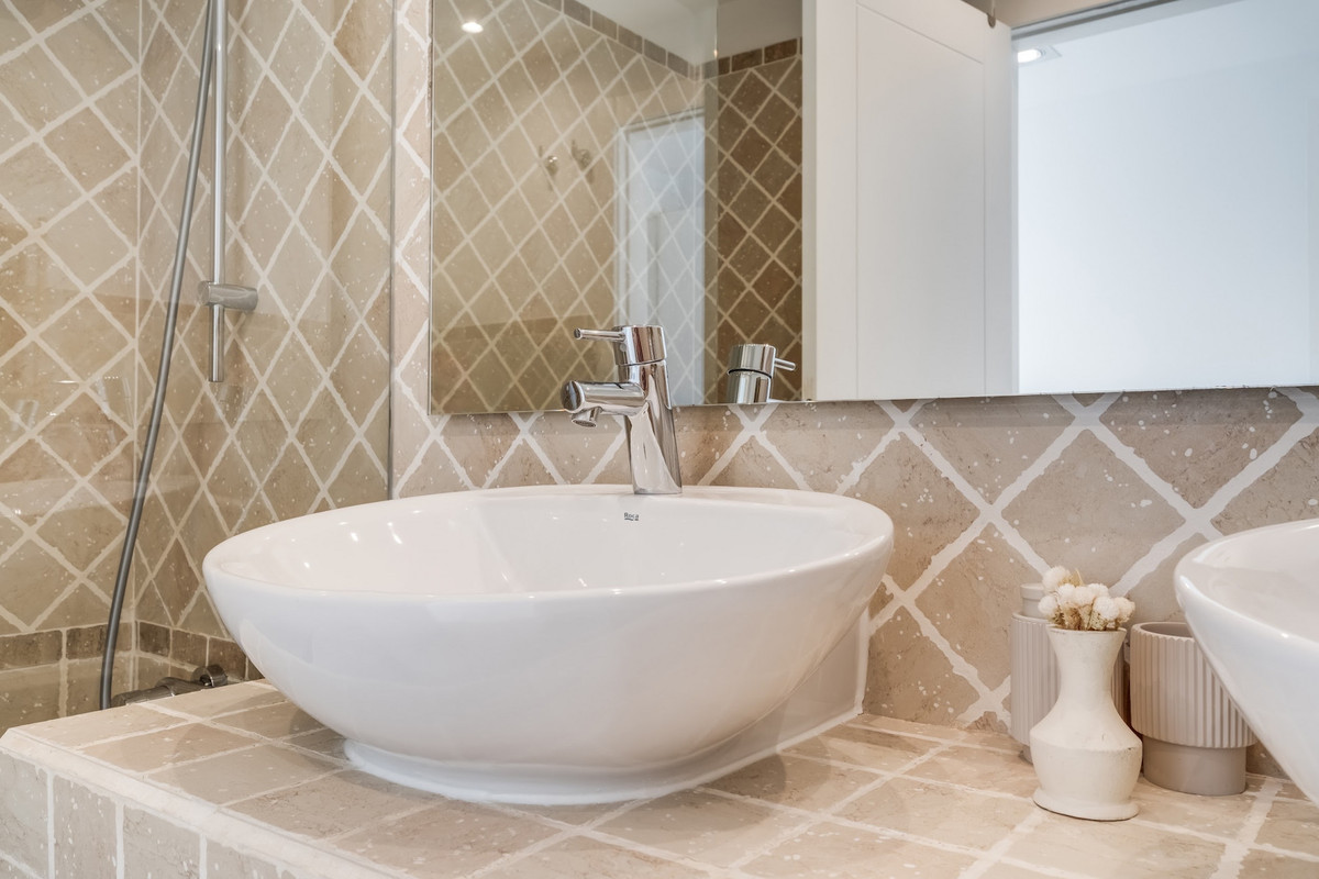 Appartement te koop in Estepona | 2 slaapkamers H5364298