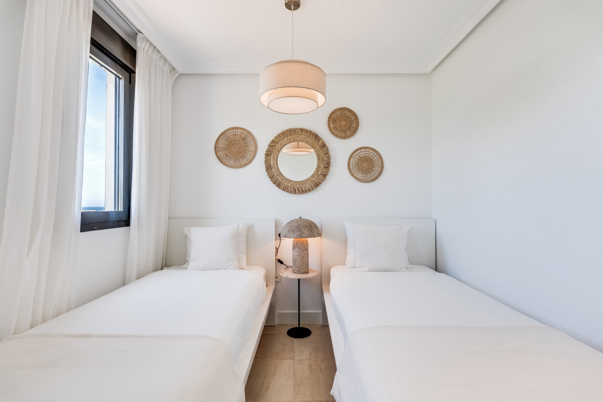 Appartement te koop in Estepona | 2 slaapkamers H5364298