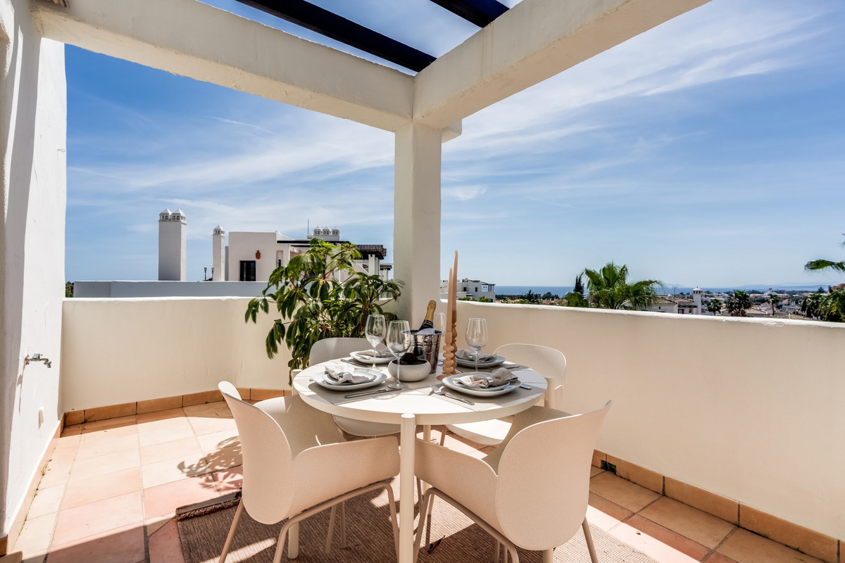 Appartement te koop in Estepona | 2 slaapkamers H5364298
