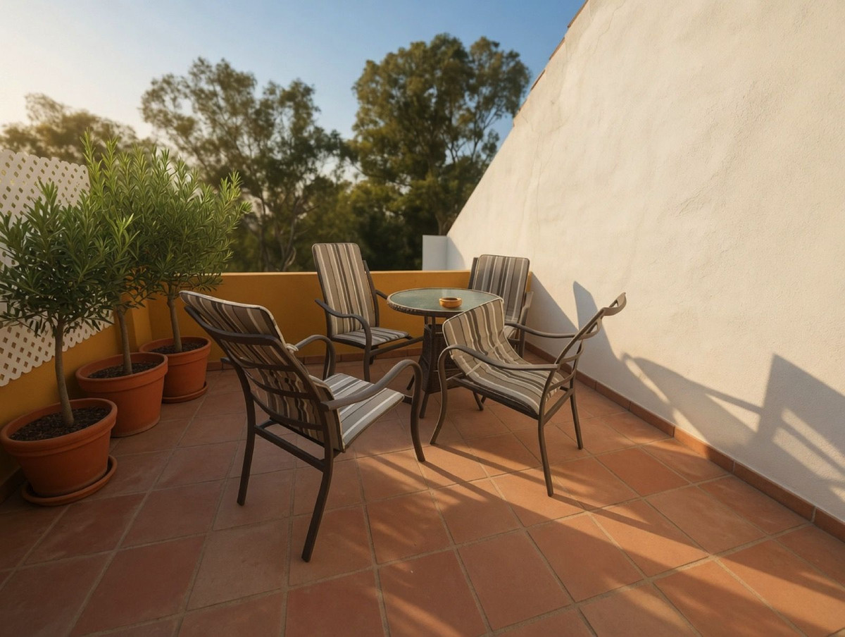 Duplex te koop in Estepona | 1 slaapkamers H5364907