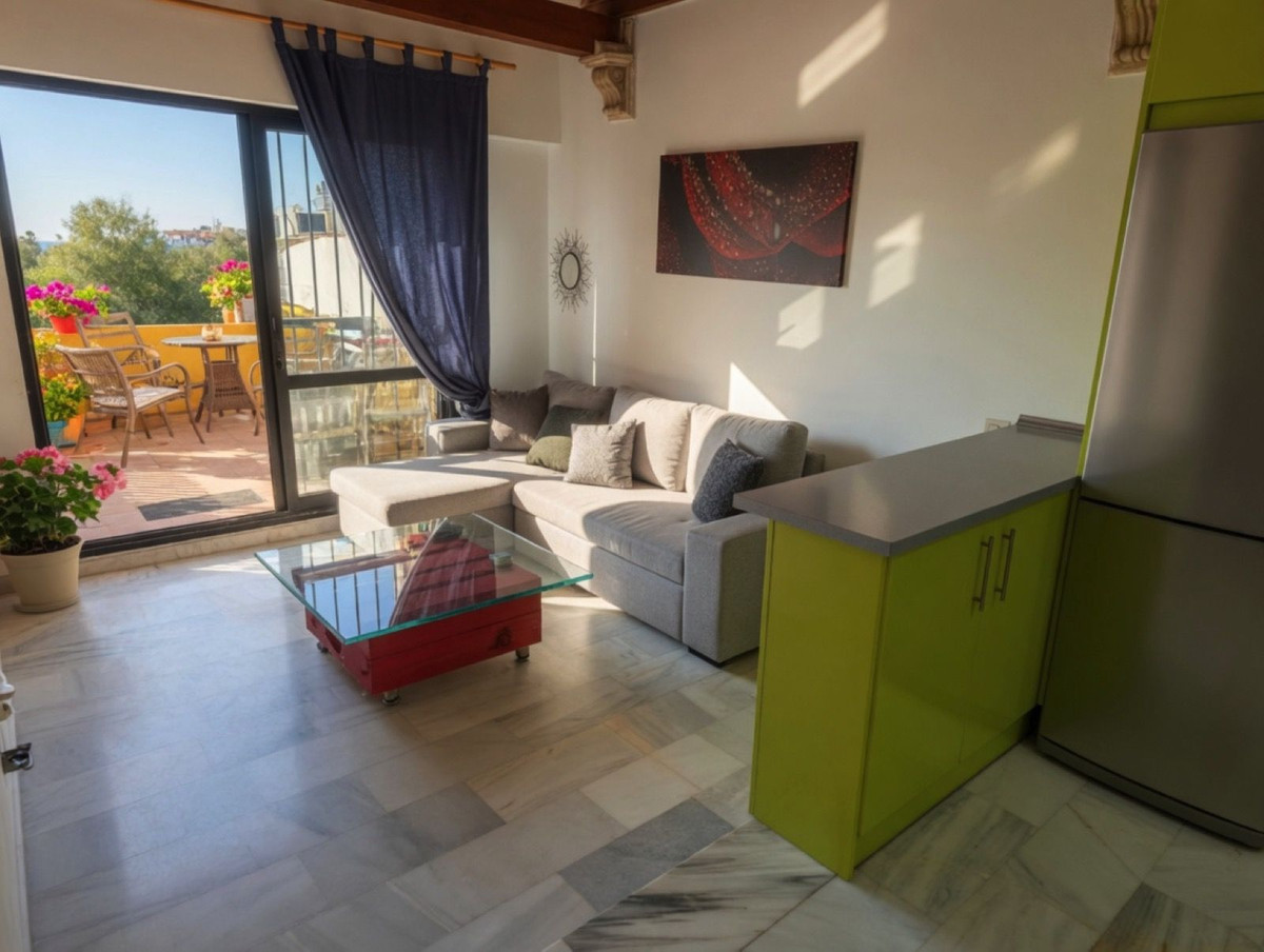 Duplex te koop in Estepona | 1 slaapkamers H5364907