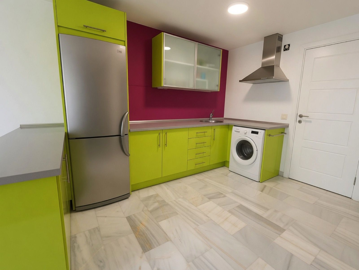 Duplex te koop in Estepona | 1 slaapkamers H5364907