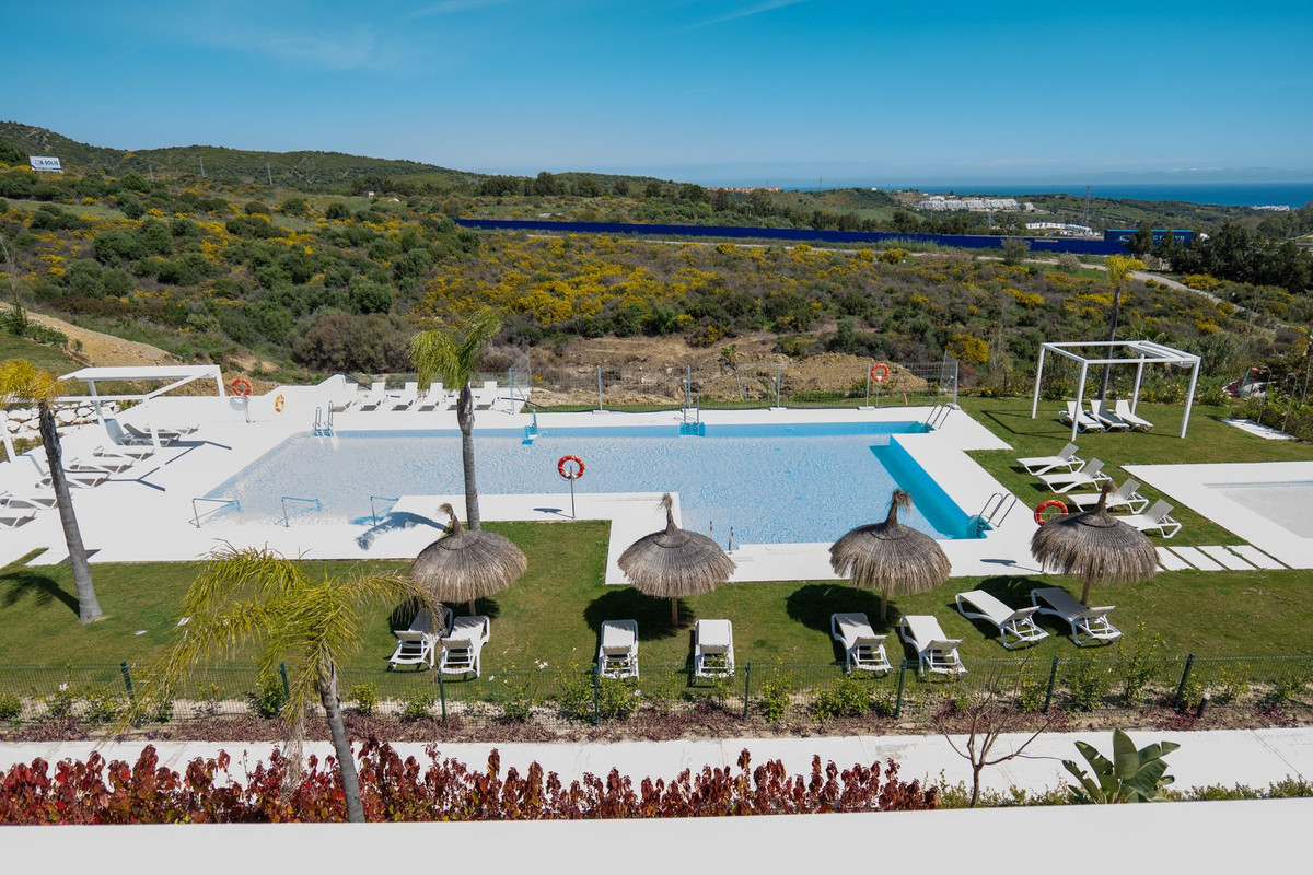 Appartement te koop in Estepona | 2 slaapkamers H5365867