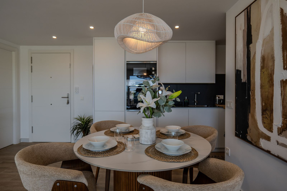 Appartement te koop in Estepona | 2 slaapkamers H5365867