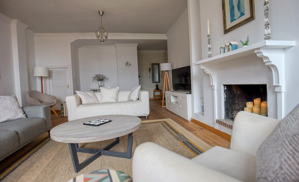 Duplex te koop in Estepona | 2 slaapkamers H5366461