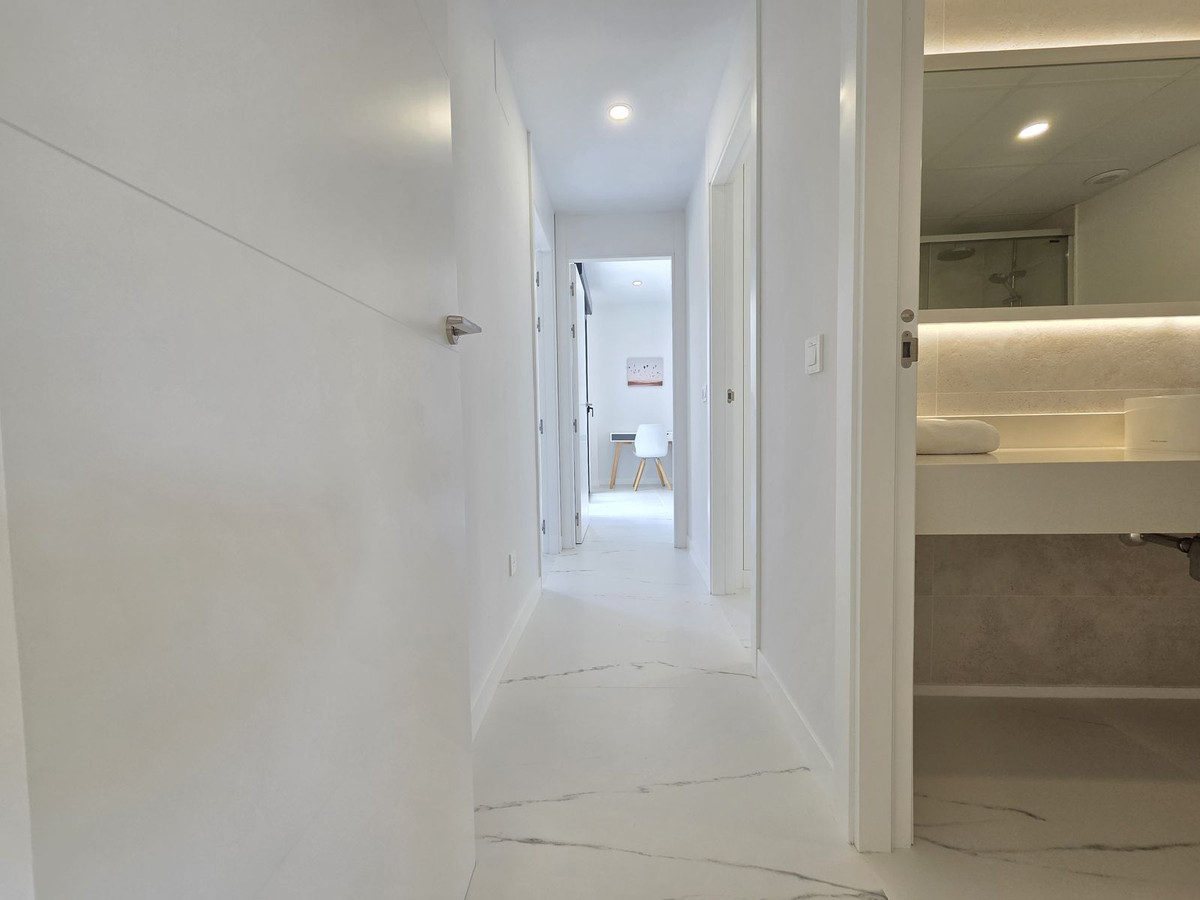 Appartement te koop in Estepona | 3 slaapkamers H5366644