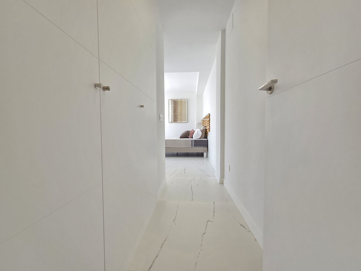 Appartement te koop in Estepona | 3 slaapkamers H5366644
