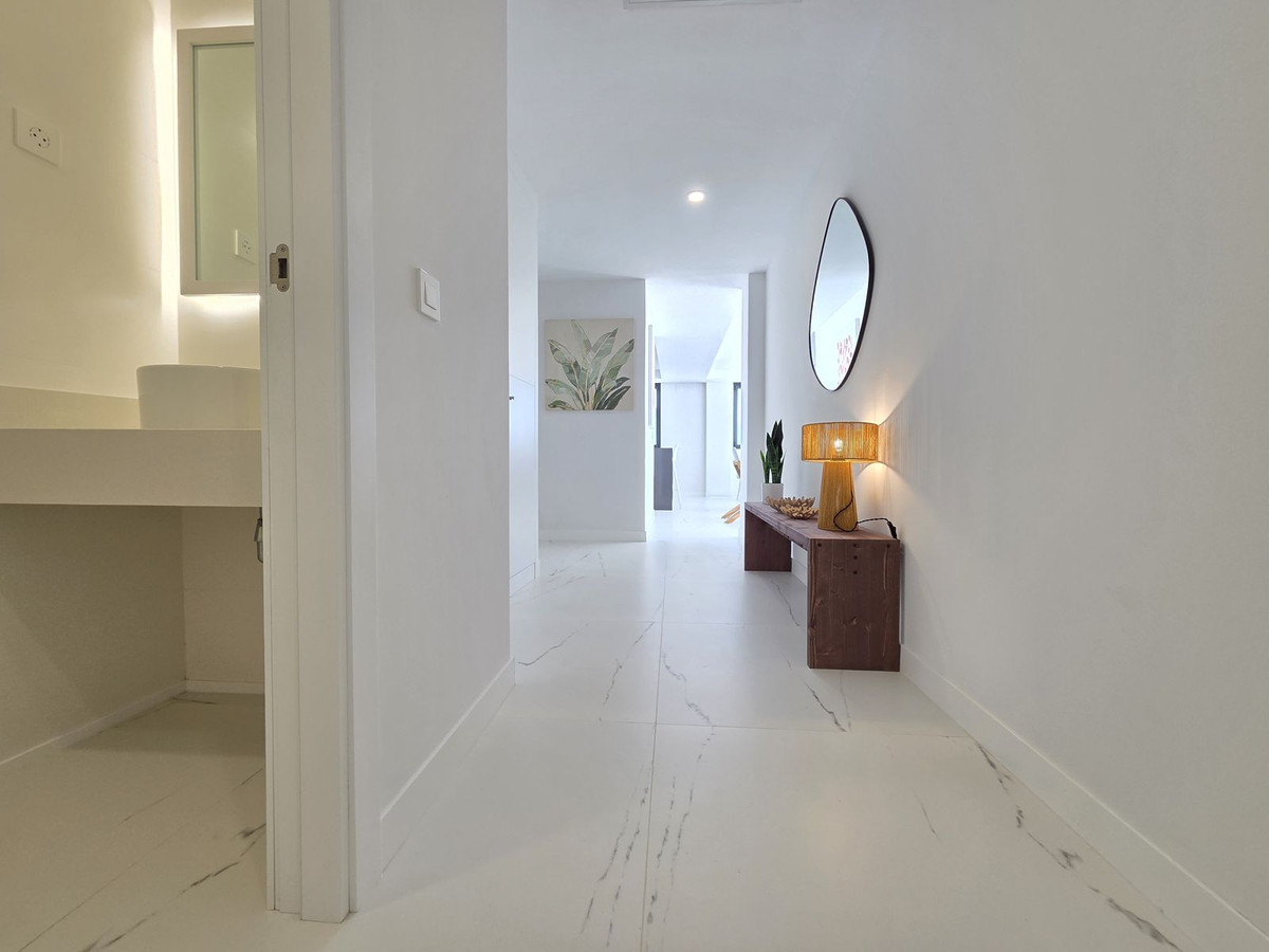 Appartement te koop in Estepona | 3 slaapkamers H5366644