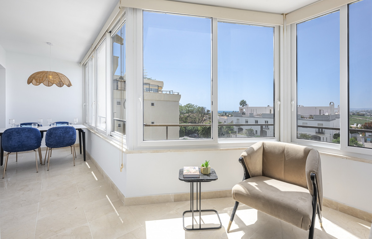 Appartement te koop in Estepona | 2 slaapkamers H5366689