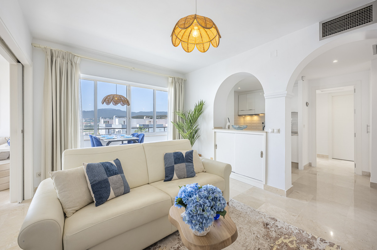 Appartement te koop in Estepona | 2 slaapkamers H5366689