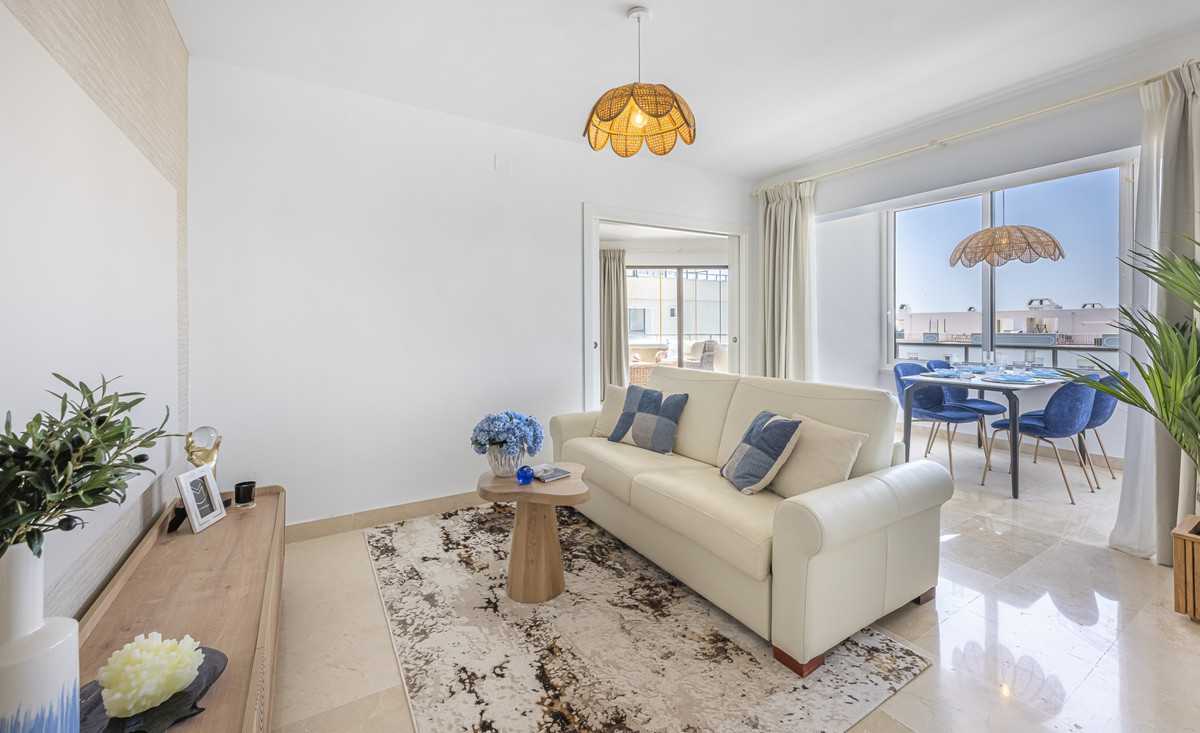 Appartement te koop in Estepona | 2 slaapkamers H5366689