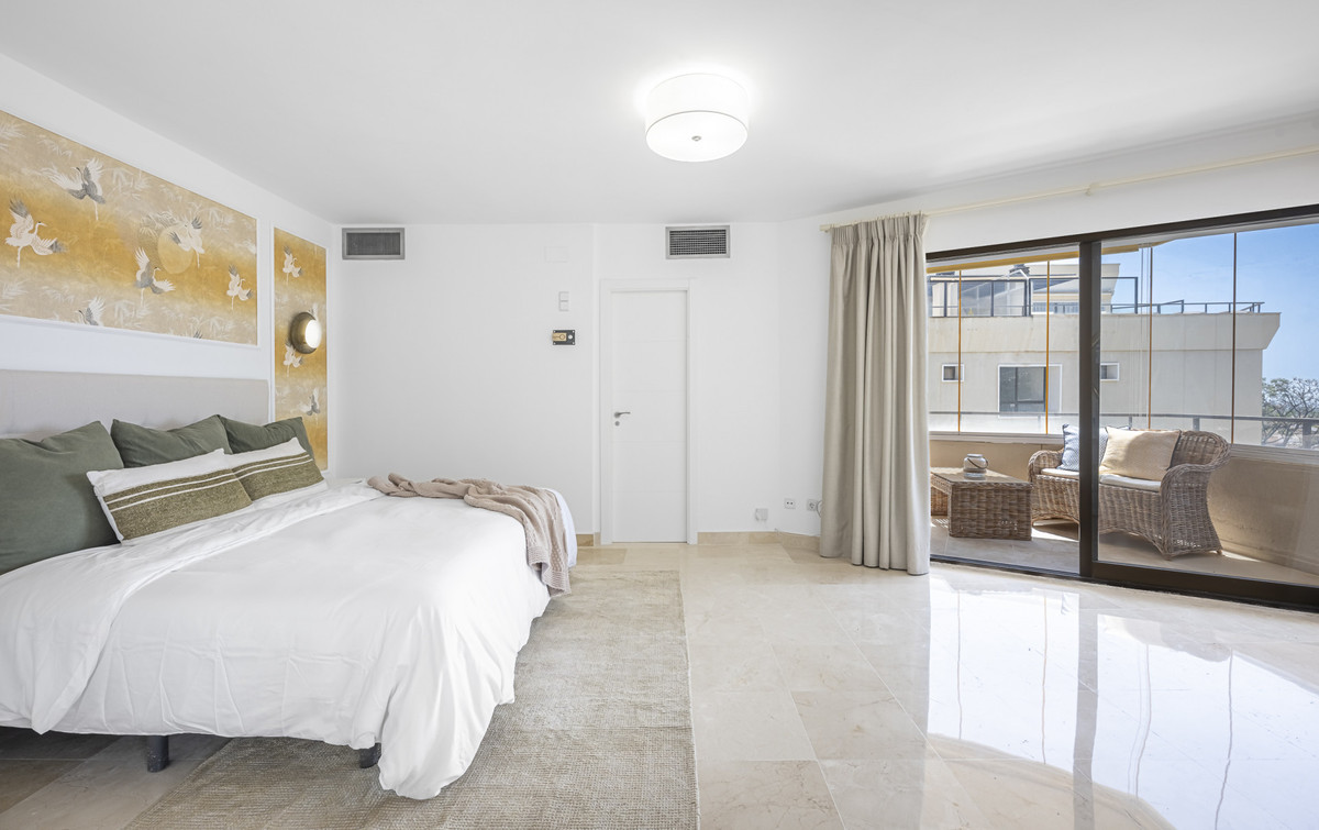 Appartement te koop in Estepona | 2 slaapkamers H5366689