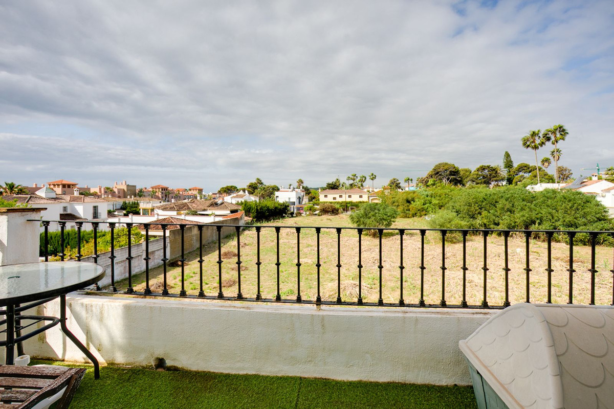 Appartement te koop in Estepona | 3 slaapkamers H5366710