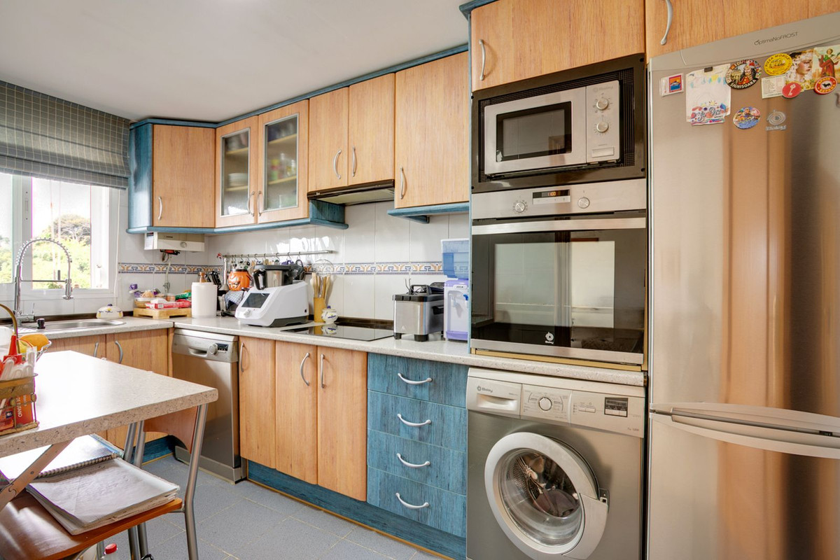 Appartement te koop in Estepona | 3 slaapkamers H5366710