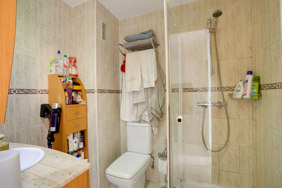 Appartement te koop in Estepona | 3 slaapkamers H5366710