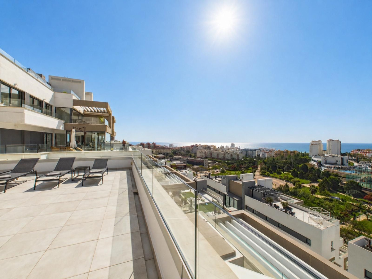 Appartement te koop in Estepona | 4 slaapkamers H5367205