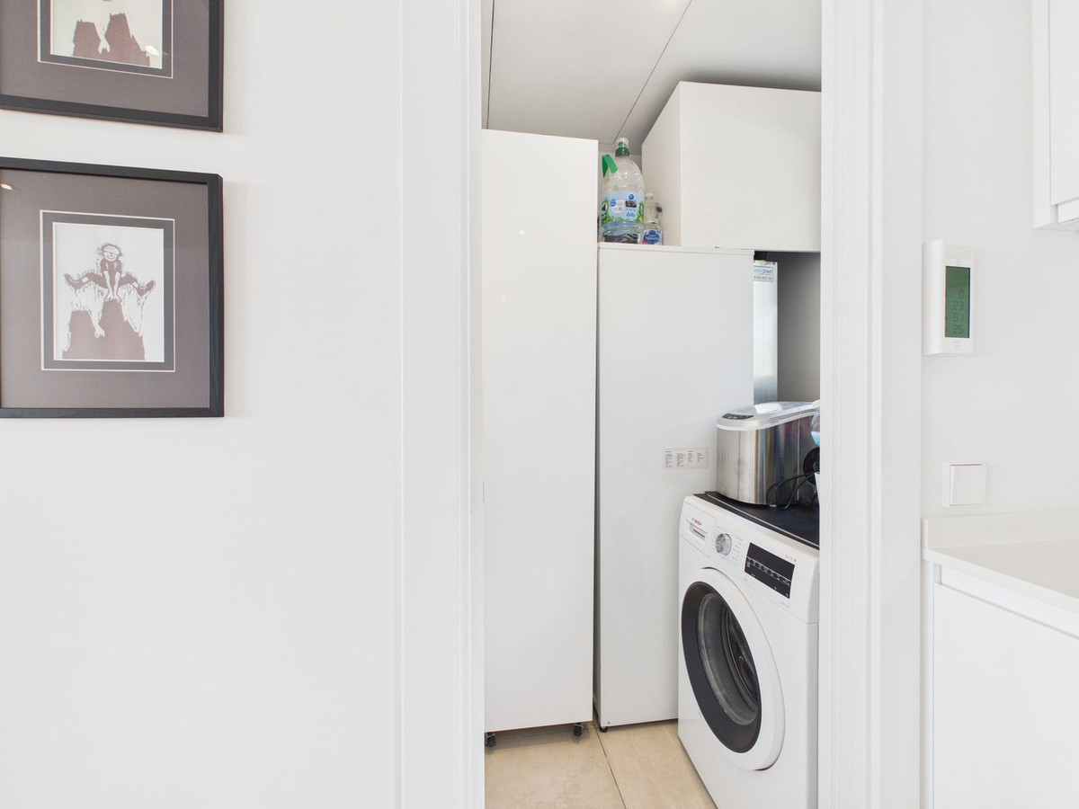 Appartement te koop in Estepona | 4 slaapkamers H5367205