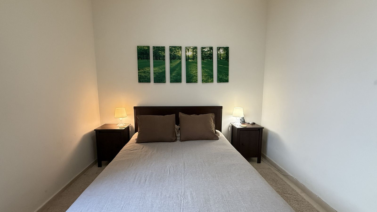 Duplex te koop in Estepona | 4 slaapkamers H5367238