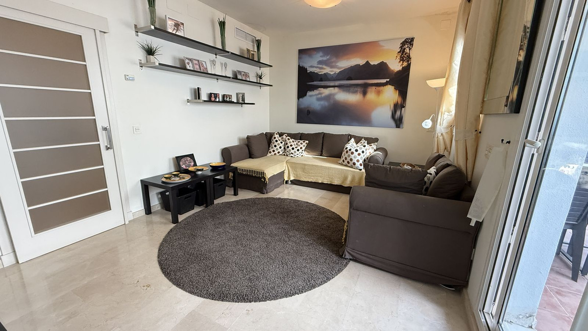 Duplex te koop in Estepona | 4 slaapkamers H5367238