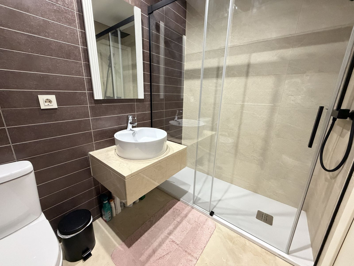 Appartement te koop in Estepona | 3 slaapkamers H5367274