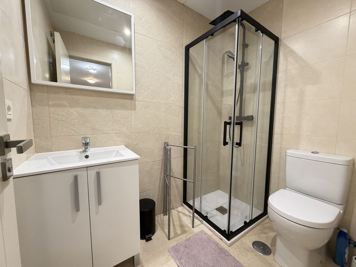 Appartement te koop in Estepona | 3 slaapkamers H5367274