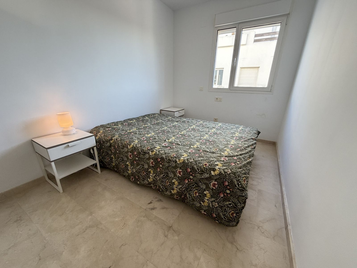 Appartement te koop in Estepona | 3 slaapkamers H5367274