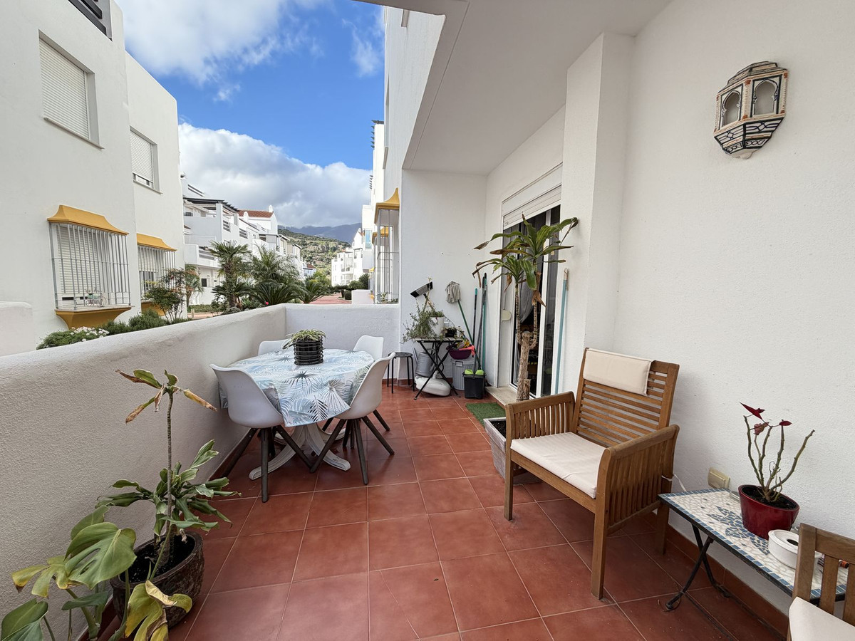 Appartement te koop in Estepona | 2 slaapkamers H5367277