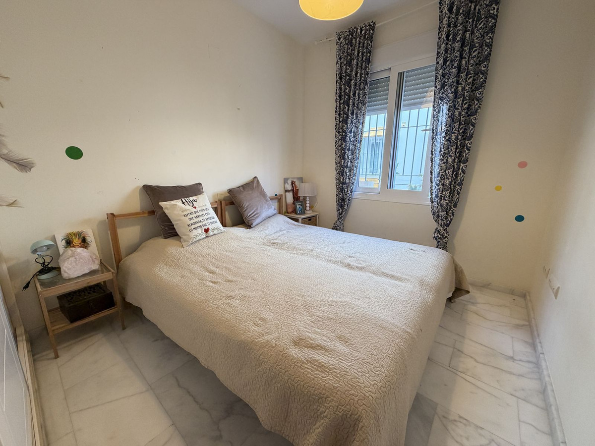 Appartement te koop in Estepona | 2 slaapkamers H5367277