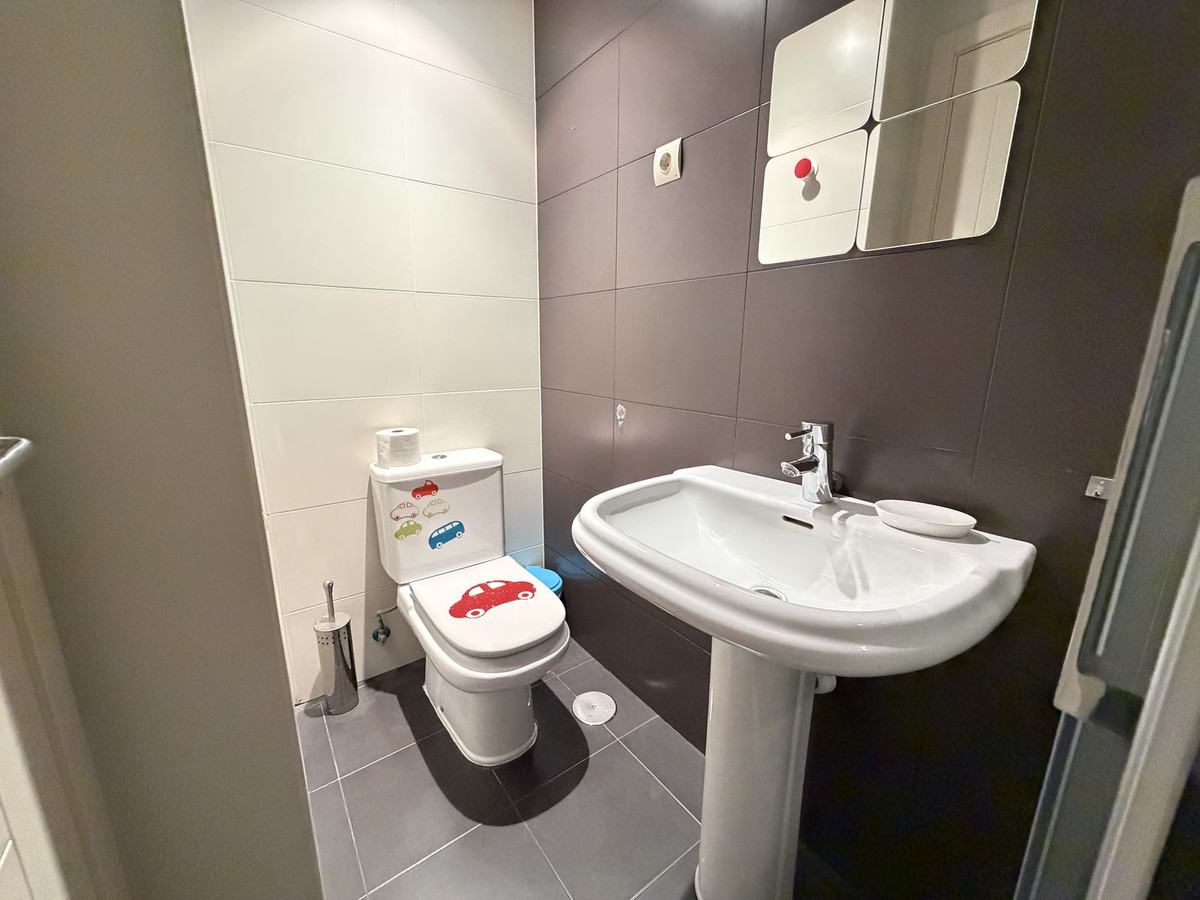 Appartement te koop in Estepona | 2 slaapkamers H5367277