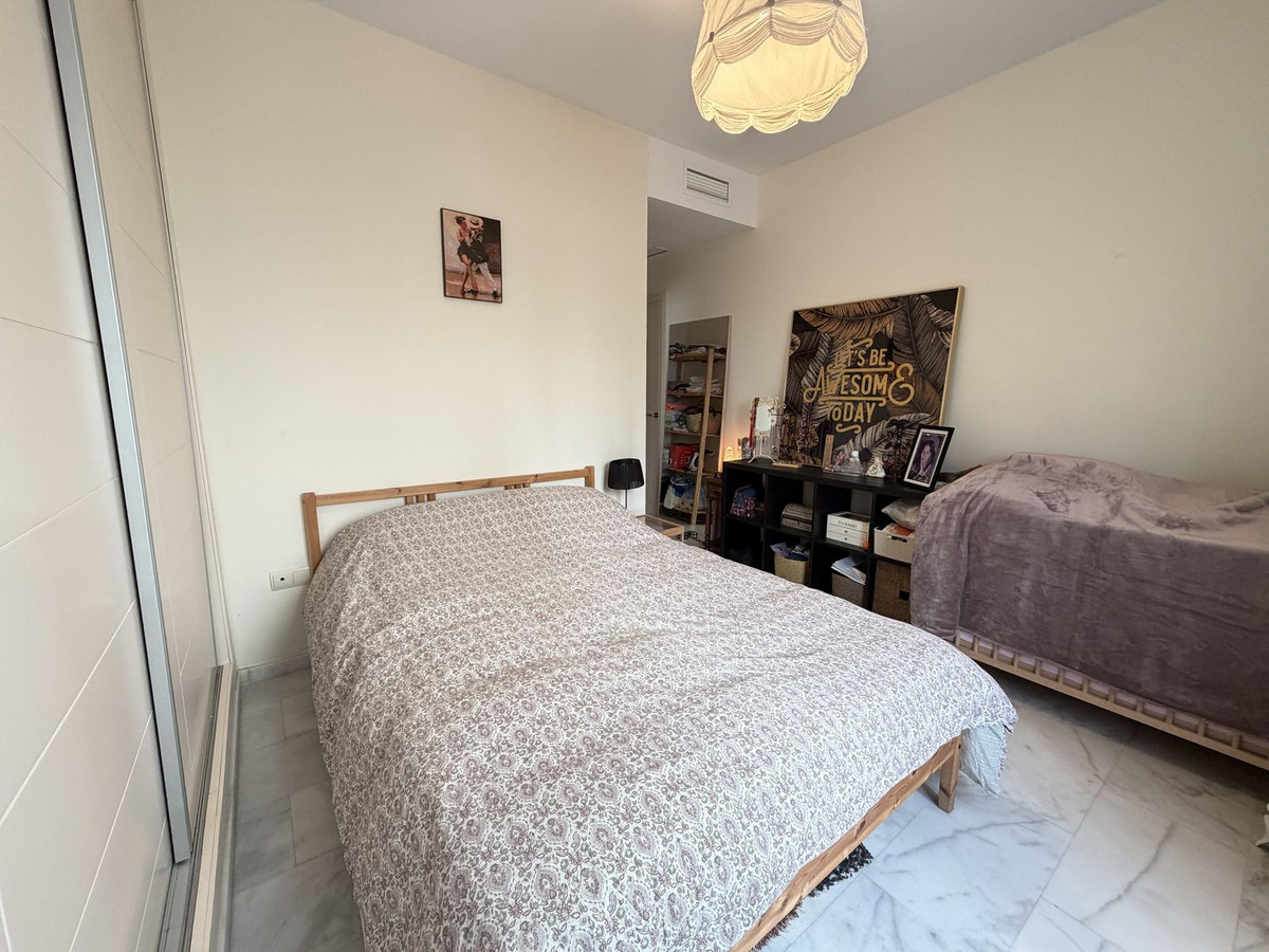 Appartement te koop in Estepona | 2 slaapkamers H5367277