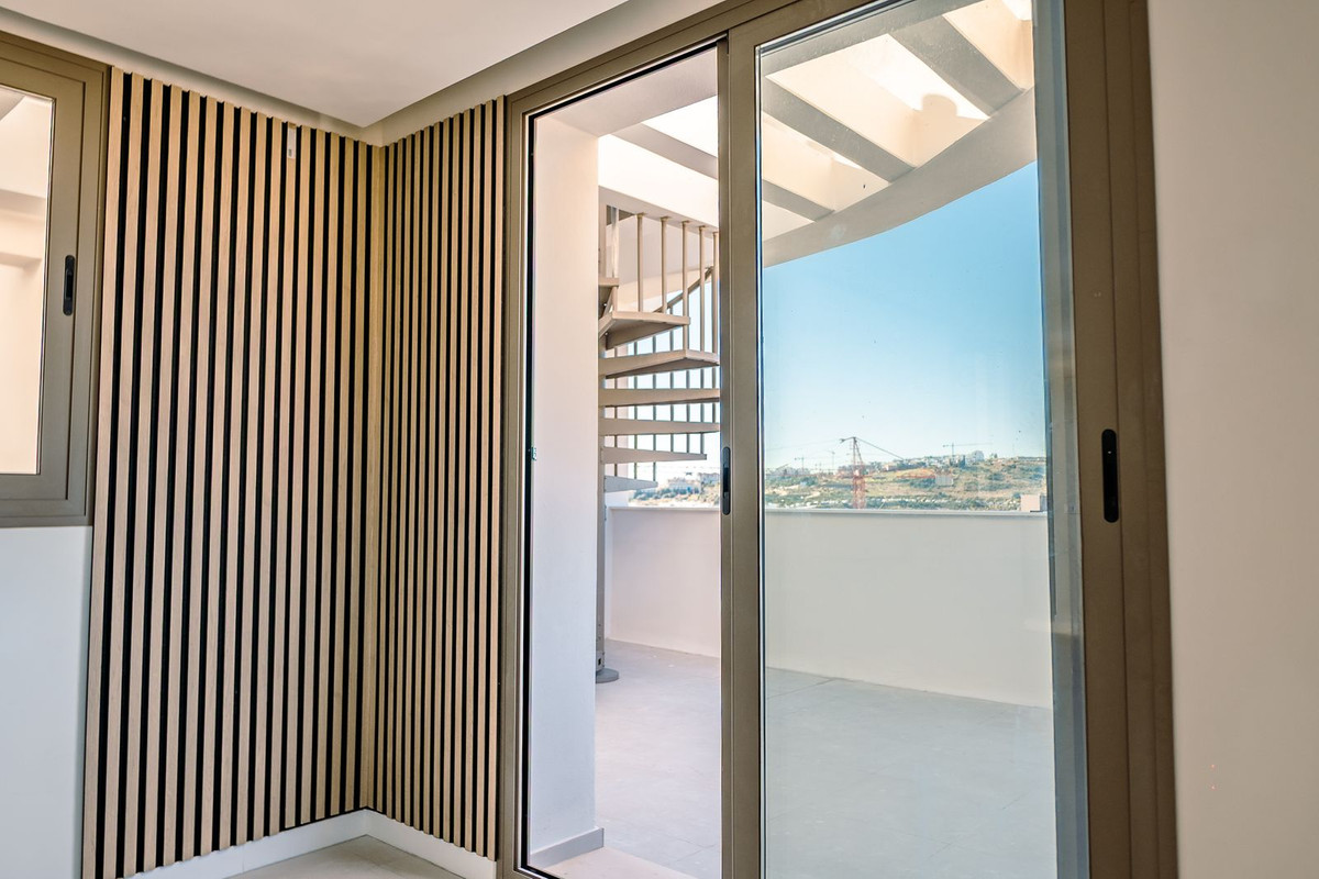 Appartement te koop in Estepona | 2 slaapkamers H5367661