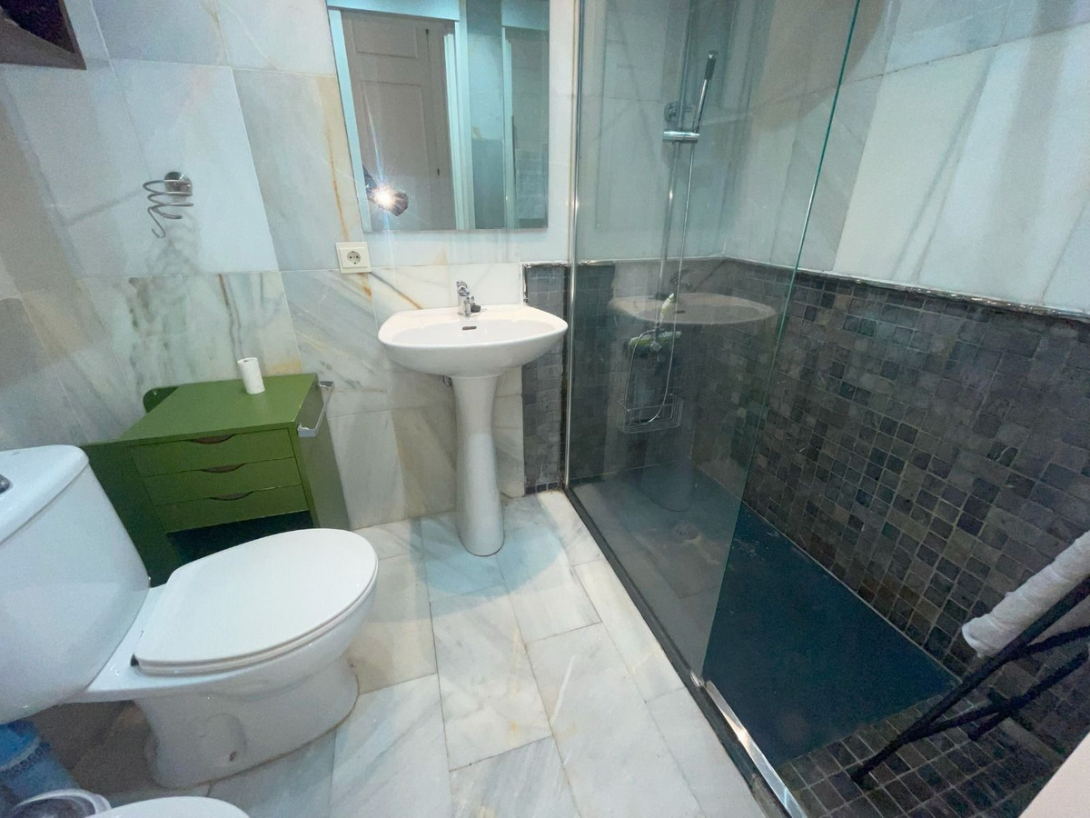 Appartement te koop in Estepona | 1 slaapkamers H5368231