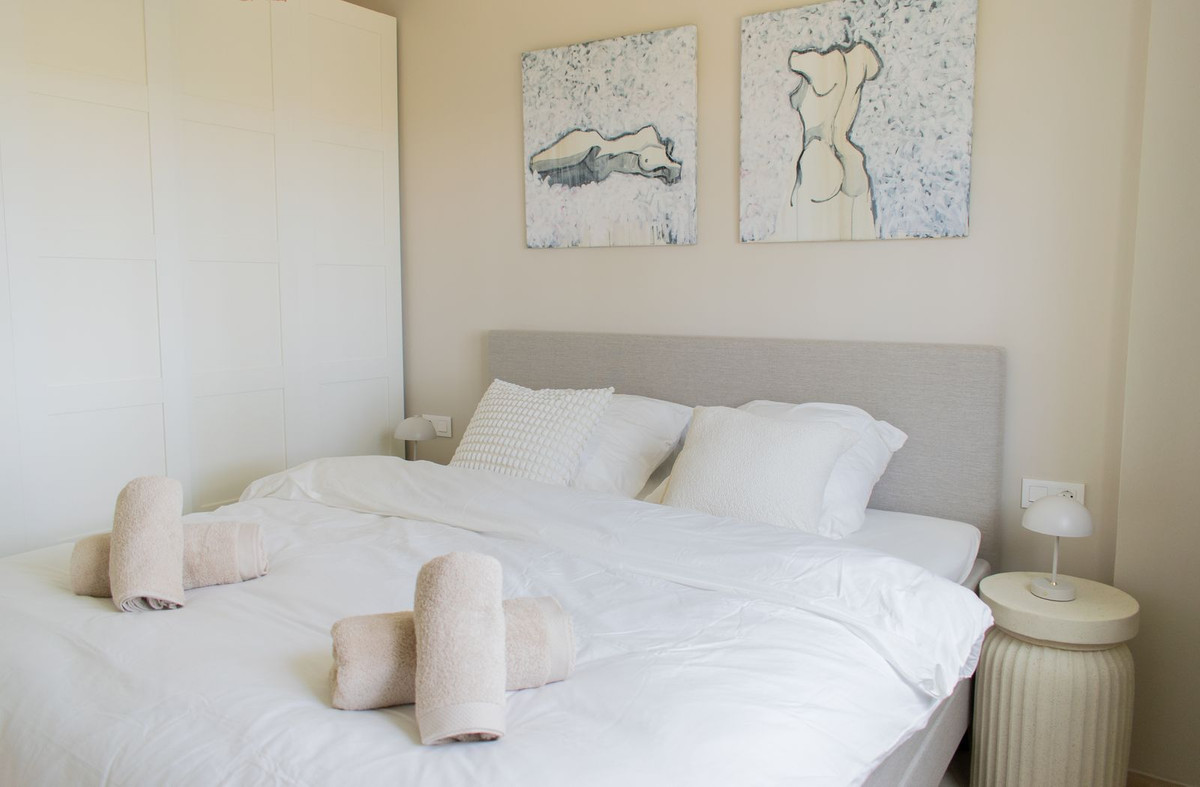 Appartement te koop in Estepona | 2 slaapkamers H5368852