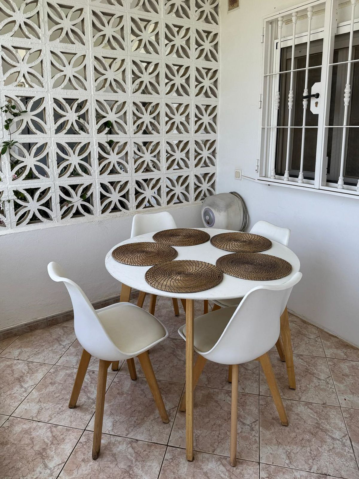 Appartement te koop in Estepona | 2 slaapkamers H5368852