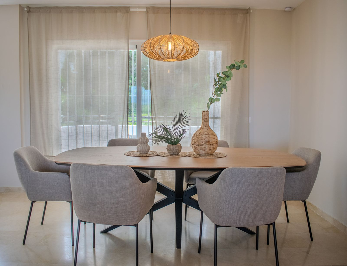 Appartement te koop in Estepona | 2 slaapkamers H5368852