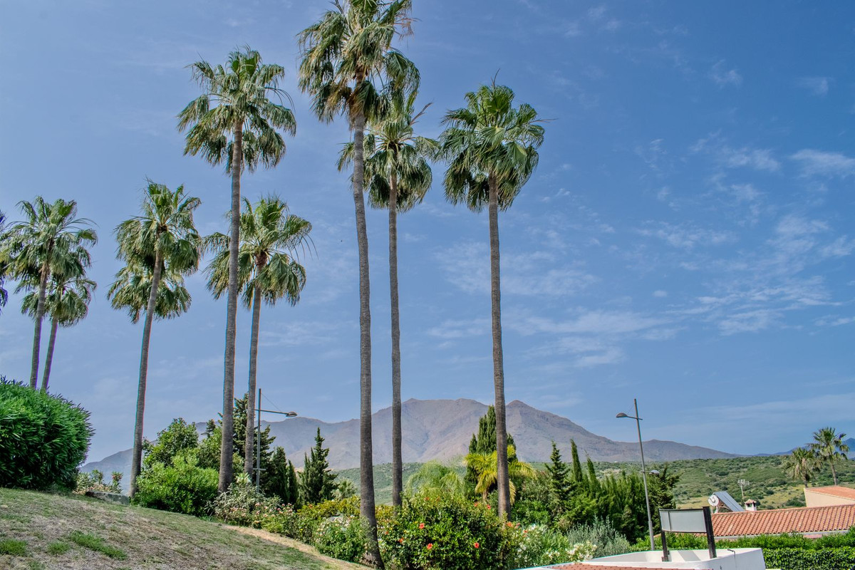 Appartement te koop in Estepona | 2 slaapkamers H5368852