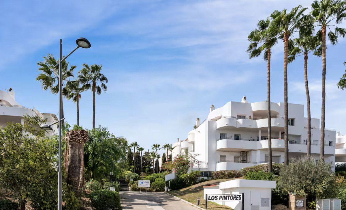 Appartement te koop in Estepona | 2 slaapkamers H5368852