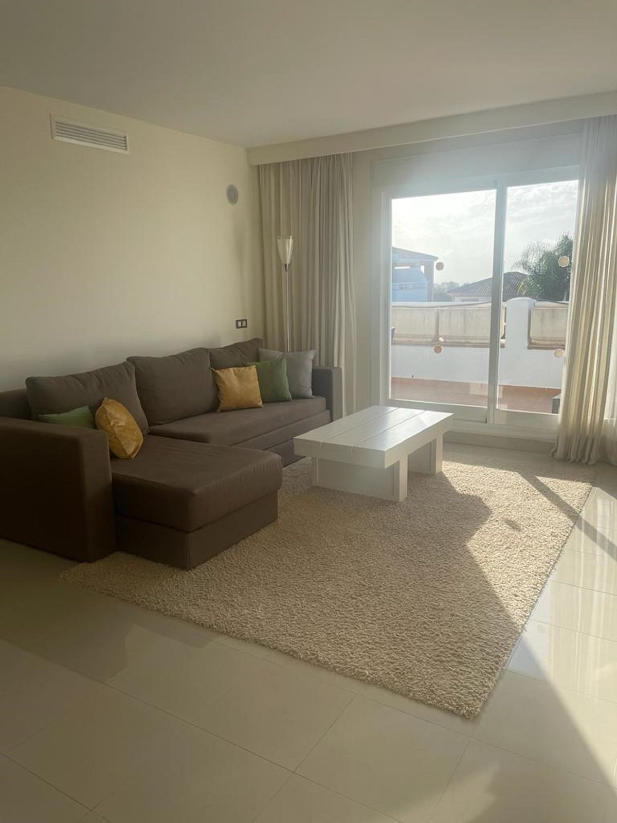 Appartement te koop in Estepona | 2 slaapkamers H5368918