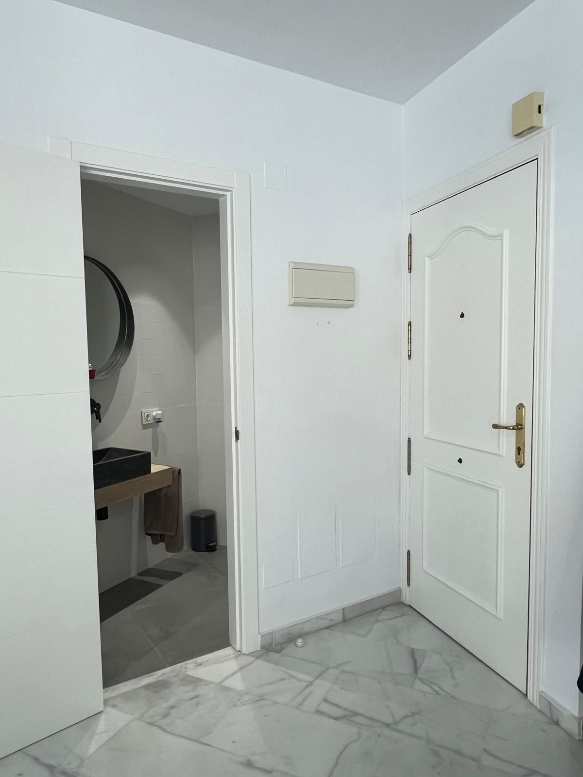 Appartement te koop in Estepona | 3 slaapkamers H5369131