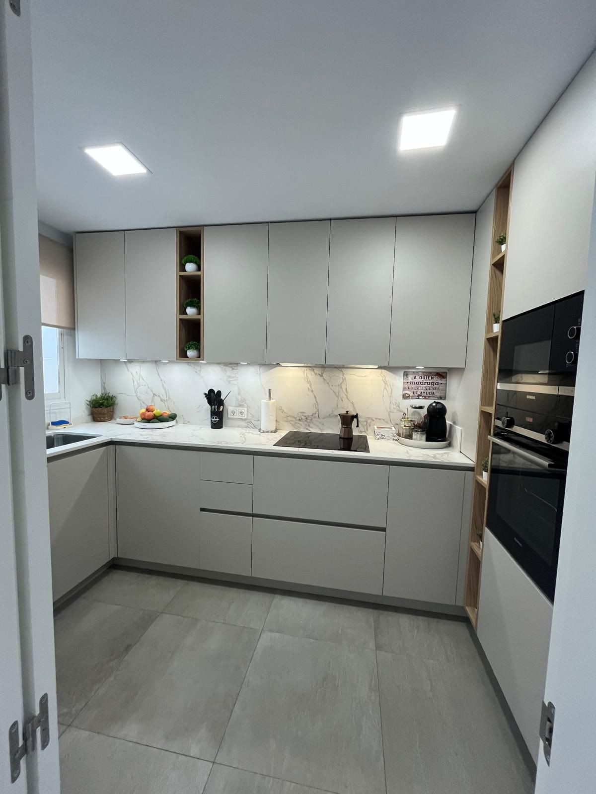 Appartement te koop in Estepona | 3 slaapkamers H5369131