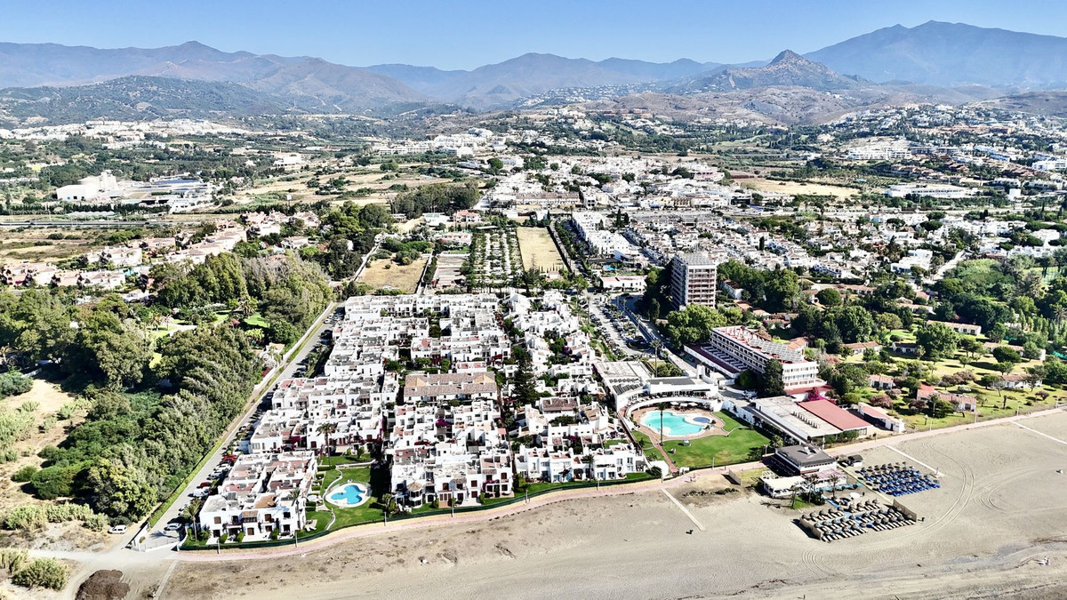 Duplex te koop in Estepona | 3 slaapkamers H5370274