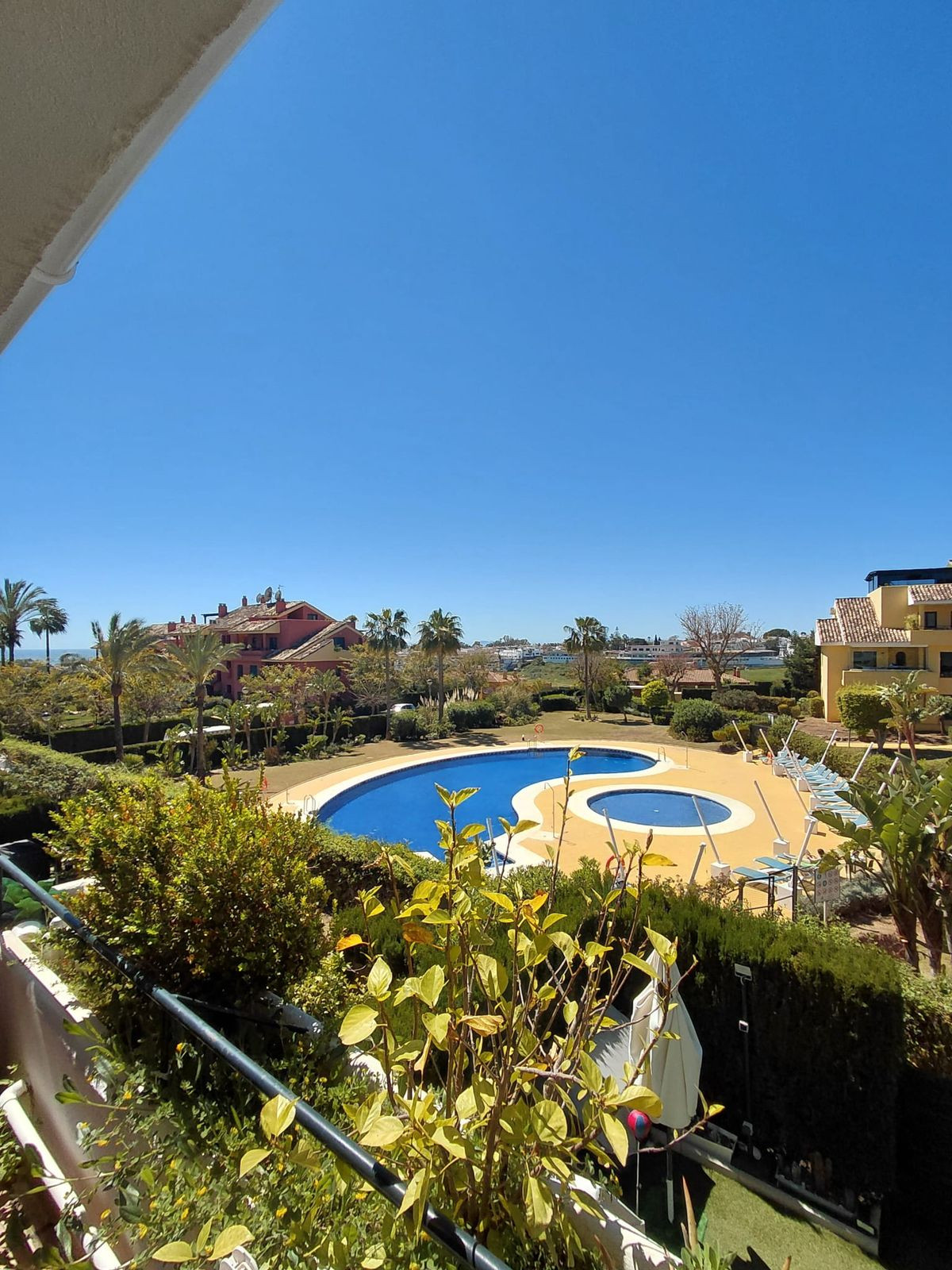 Appartement te koop in Estepona | 2 slaapkamers H5370319