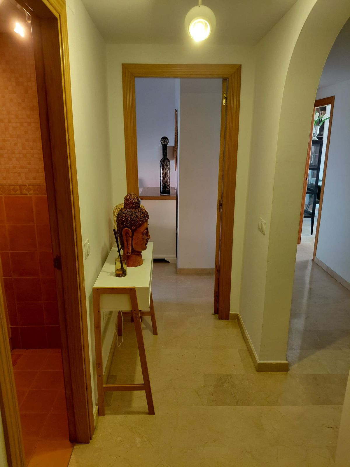 Appartement te koop in Estepona | 2 slaapkamers H5370319