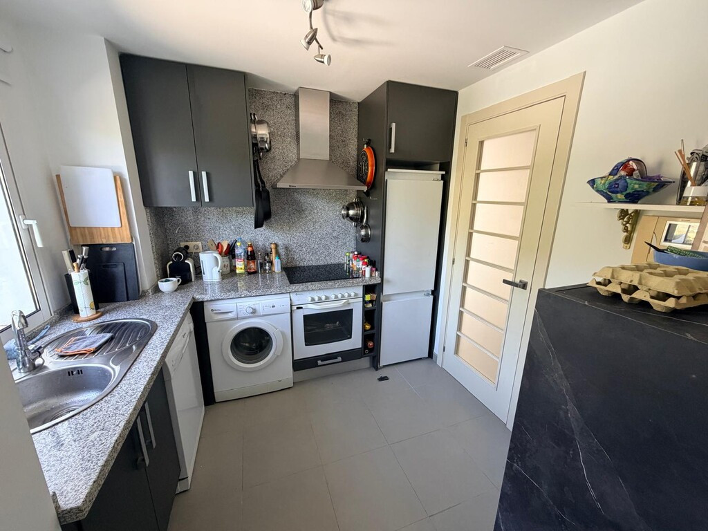Penthouse te koop in Estepona | 2 slaapkamers H5370418