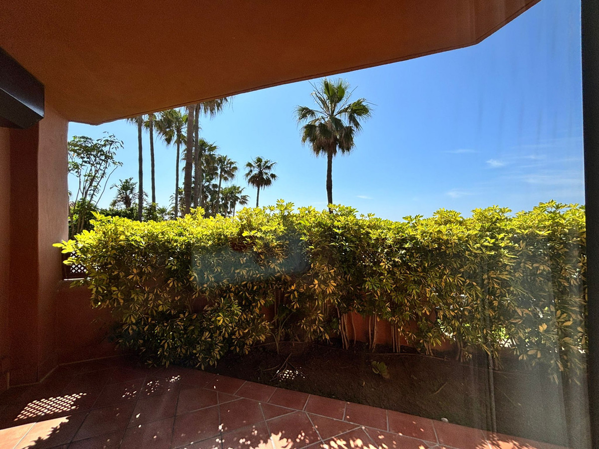 Appartement te koop in Estepona | 3 slaapkamers H5371225