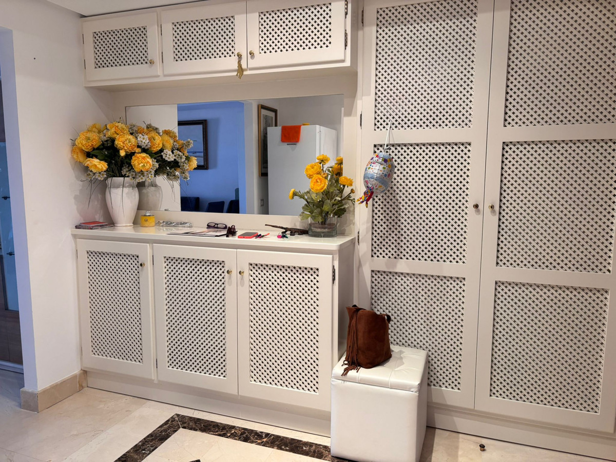 Appartement te koop in Estepona | 3 slaapkamers H5371225